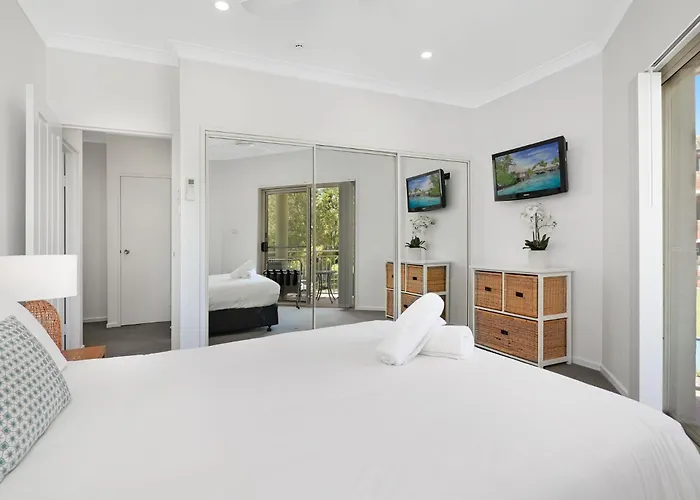 Martys Little Beach No 1 Two Story Apartment