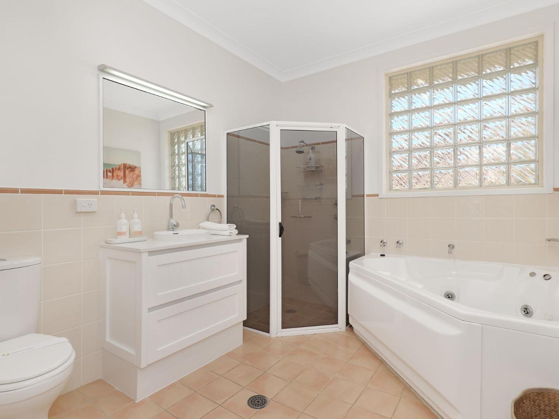 Apartment Martys Little No 1 Two Story Nelson Bay